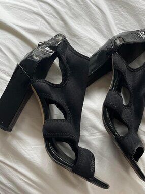 Matte Black scuba heels Size 8